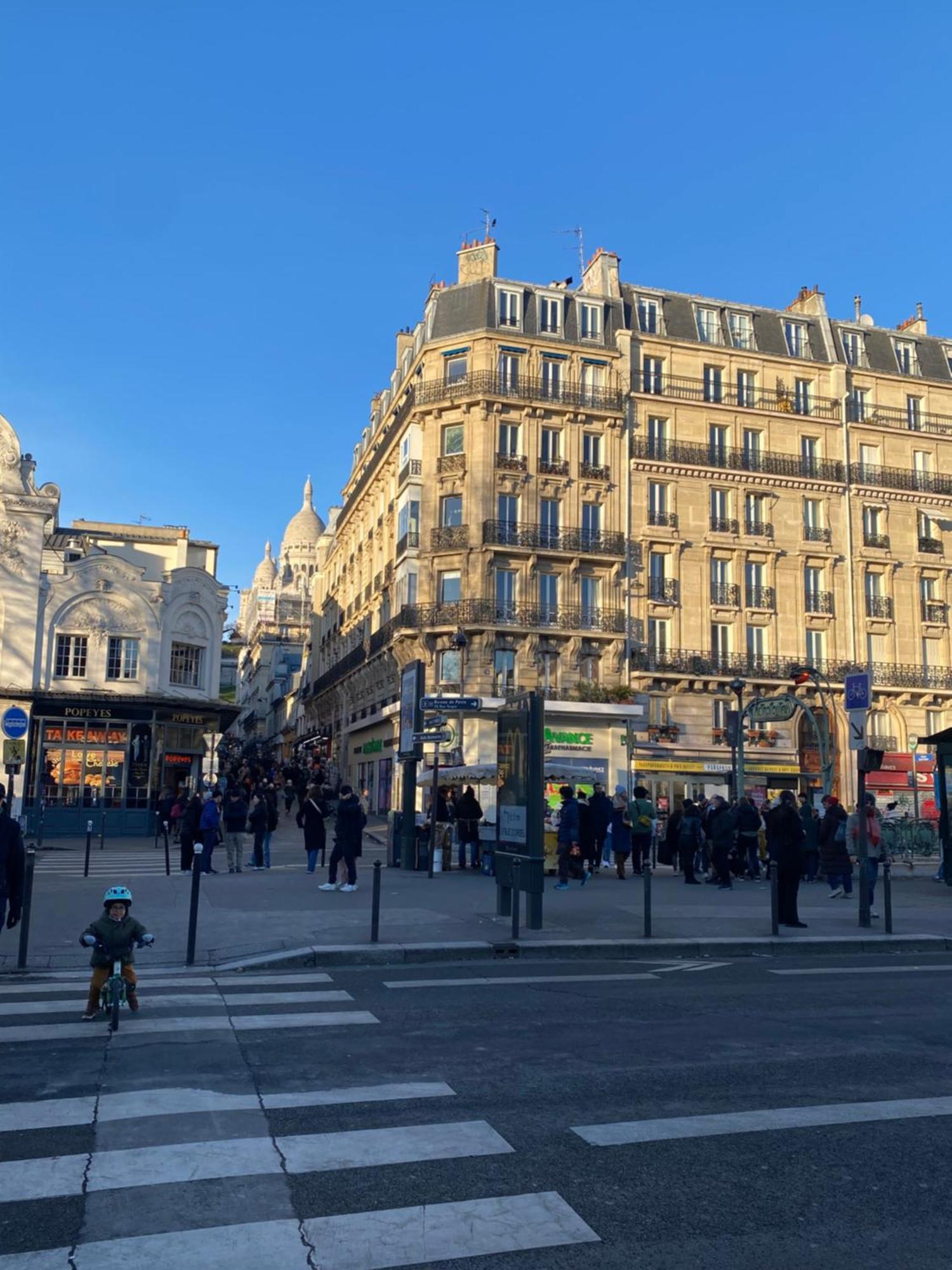 Montmartre Romantic - Chambres D'Hotes De Charme A Montmartre - Paris Париж Екстериор снимка